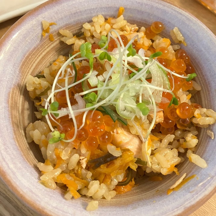 にんじん入り!炊飯器ではらこ飯